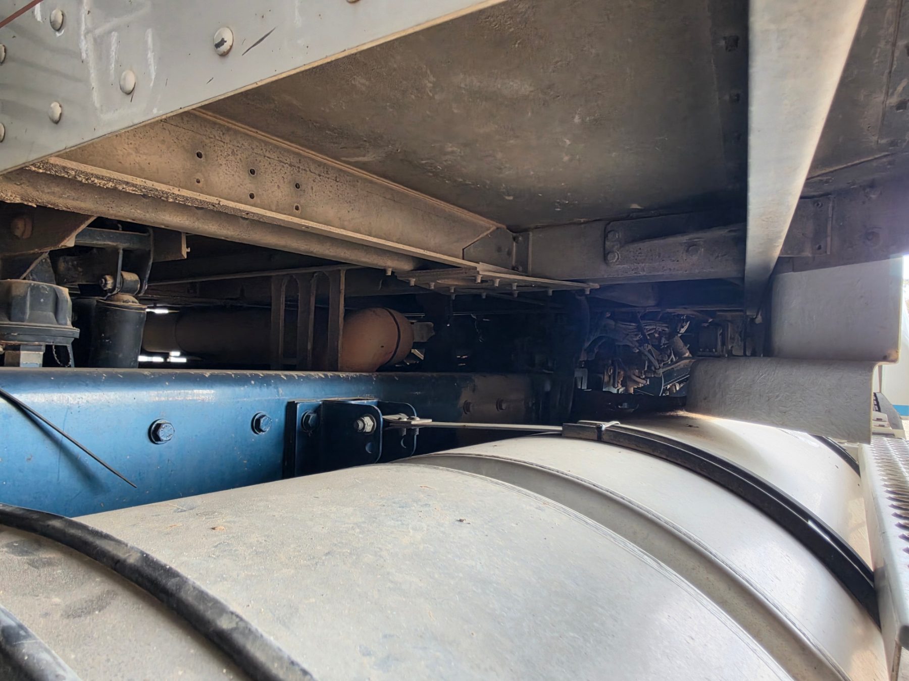 (13009) 2005 Kenworth T404 Prime Mover - photo 15