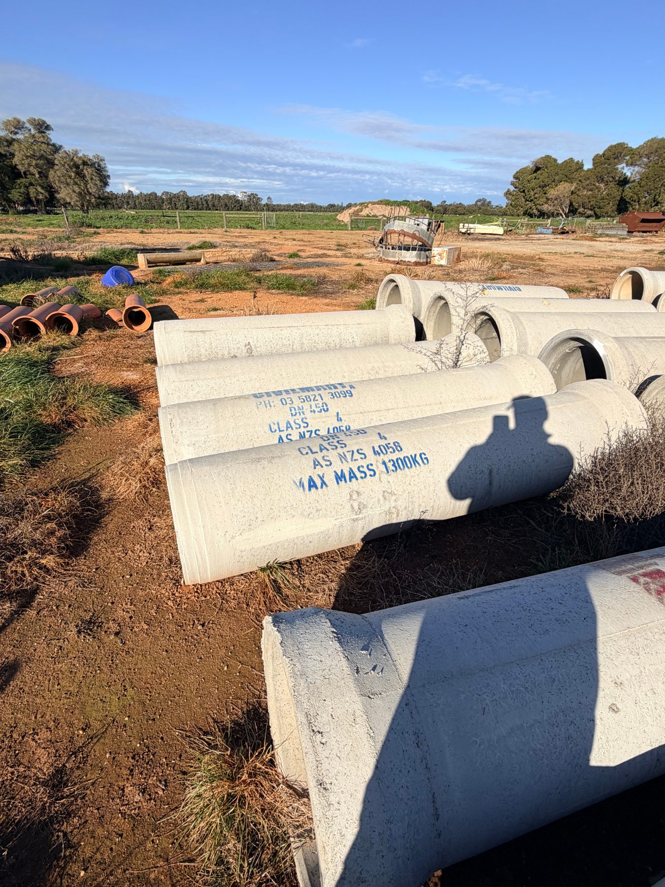 (13096) Pair of as new DN 450 Civil Mart concrete pipes 450mm x 2400mm