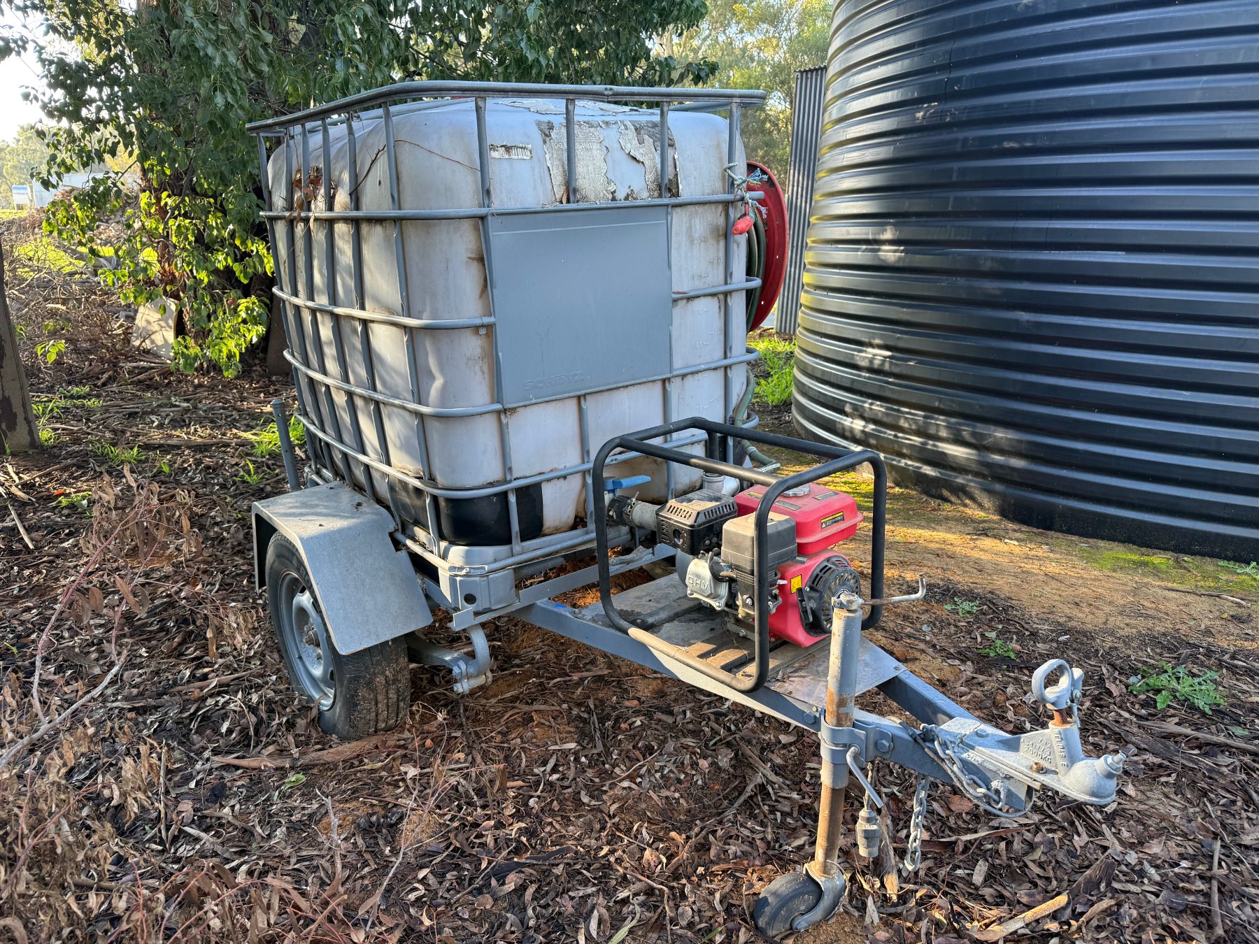 (12817) 1000L Fire fighter unit with 8hp Shogun motor - photo 2