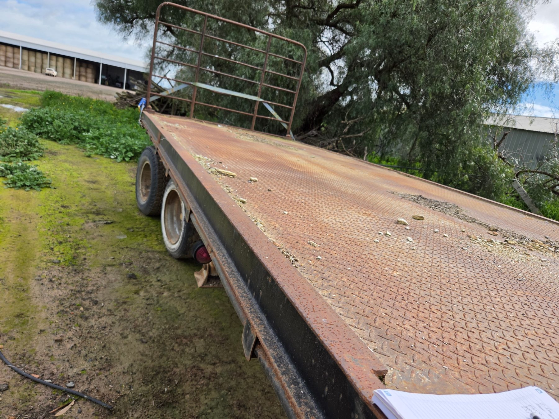 (13031) 44ft H/duty Tri-axle Farm Hay Trailer - photo 5