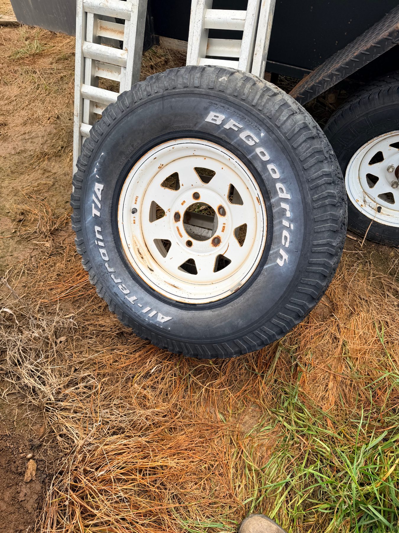(13087) BF Goodrich tyre and Sunraysia rim