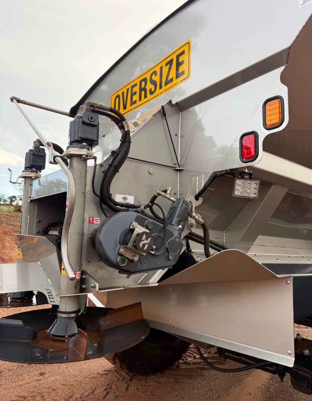 (12973) 2023 Hansa T23 Stainless Steel Spreader - photo 8