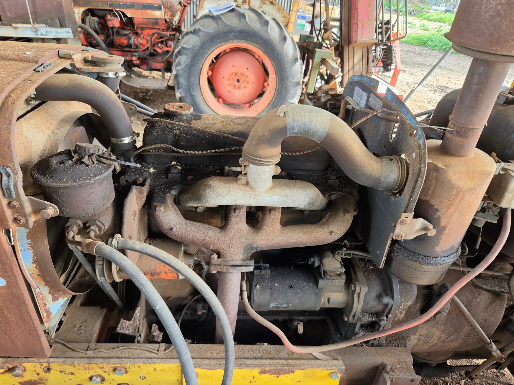 (13037) Fordson Major with Forklift - photo 11