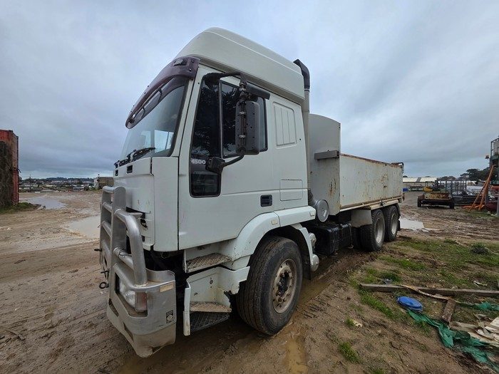 (12995) 1998 Iveco Tipper - Farm-Offroad Use Only