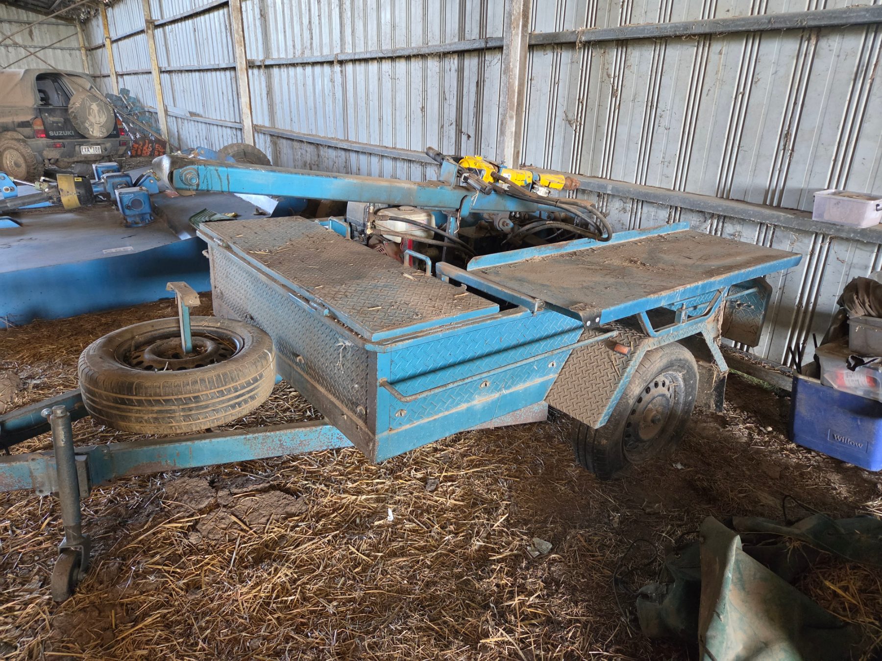 (13035) 2012 Hydraulic Soil corer & Trailer