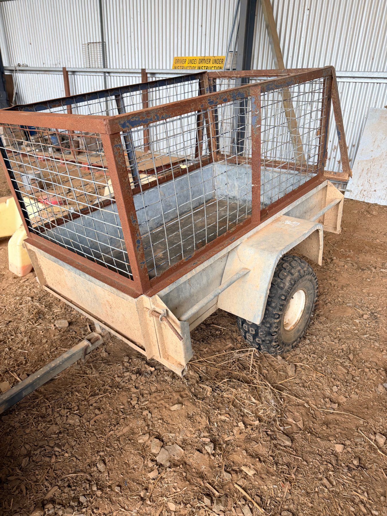 (13192) 5' x 3' Calf trailer
