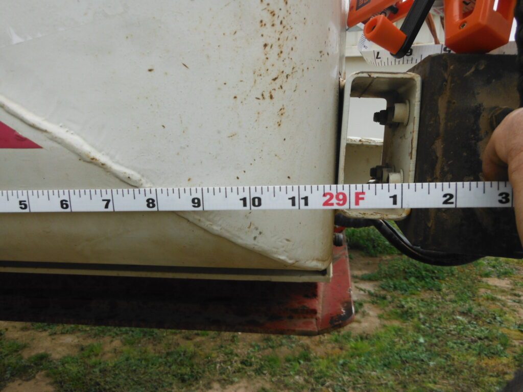 (13001) 29ft Tri-axle Tipper - photo 8