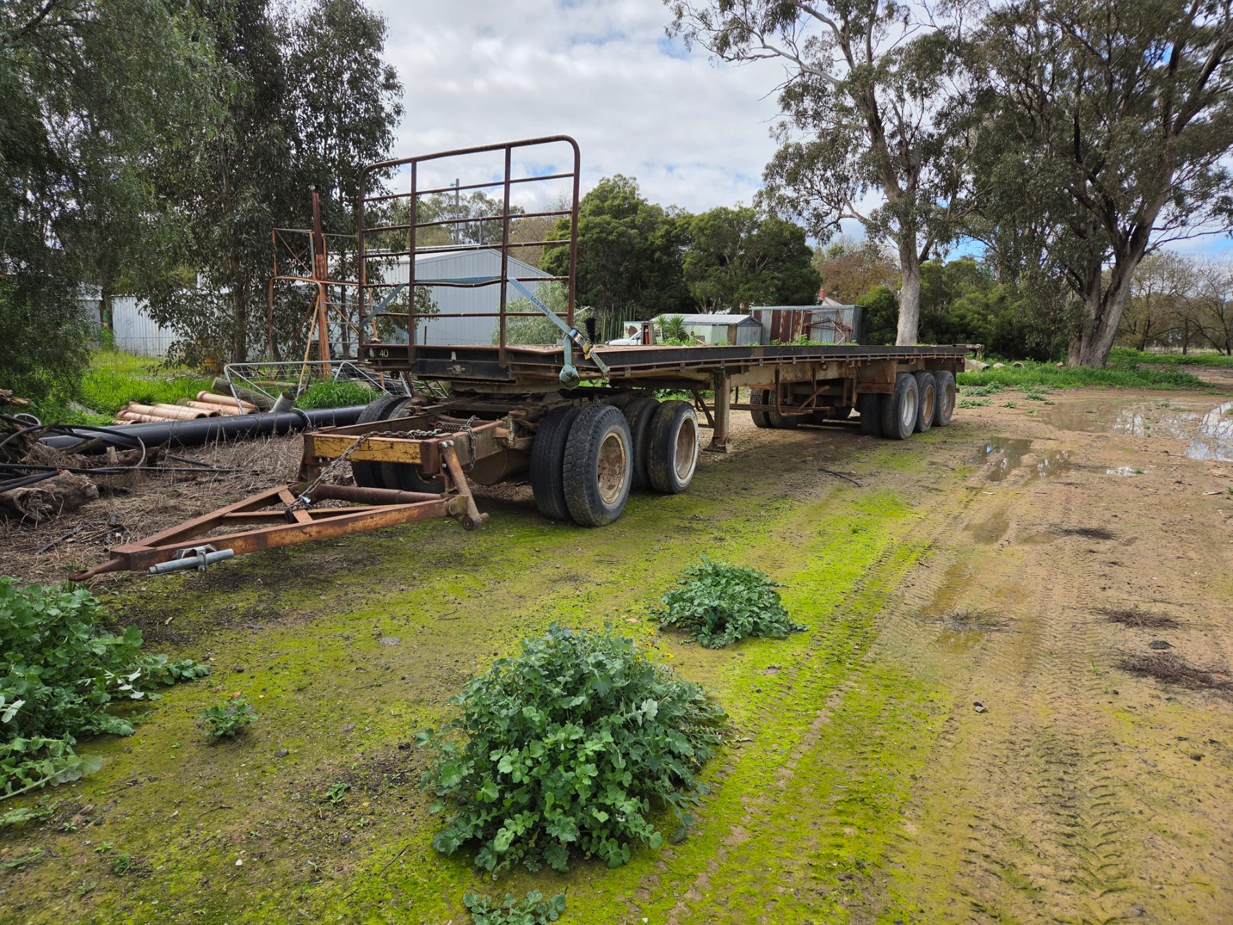 (13031) 44ft H/duty Tri-axle Farm Hay Trailer - photo 2