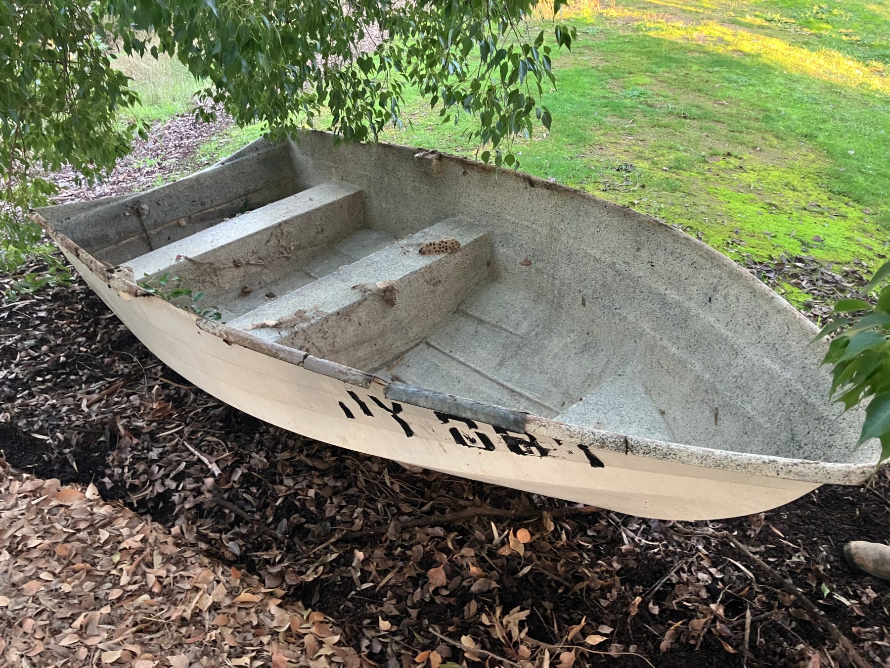 (12827) 10' Fiberglass Dinghy - photo 2