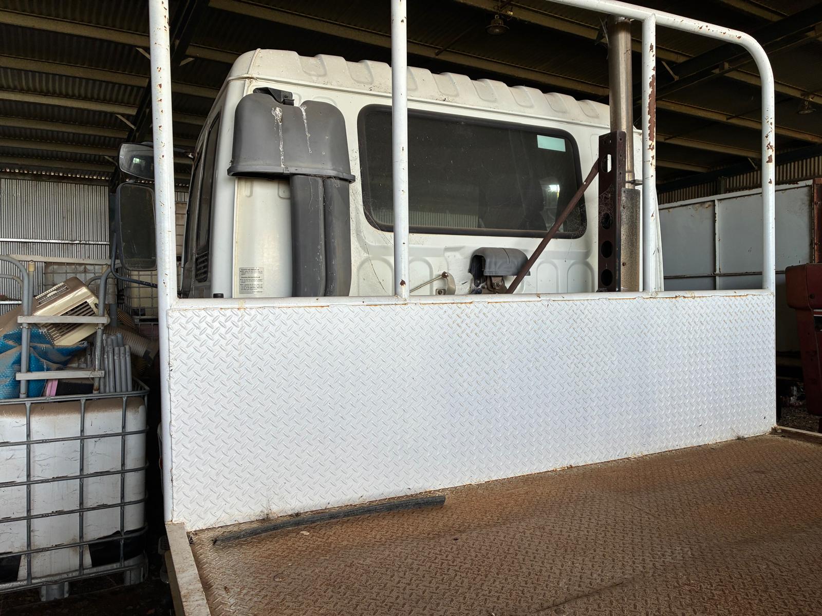 (9285) 2006 Isuzu FTR-900 Long - photo 6