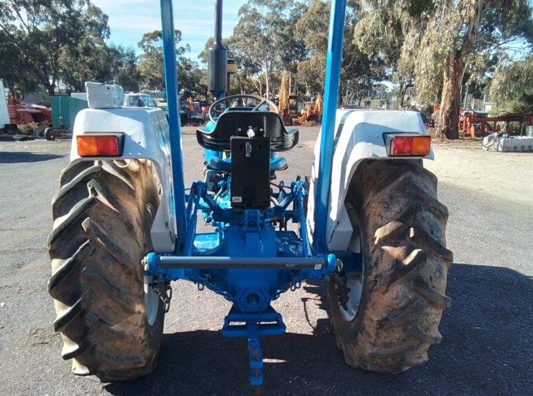 (12974) Ford 3600 Tractor - photo 4