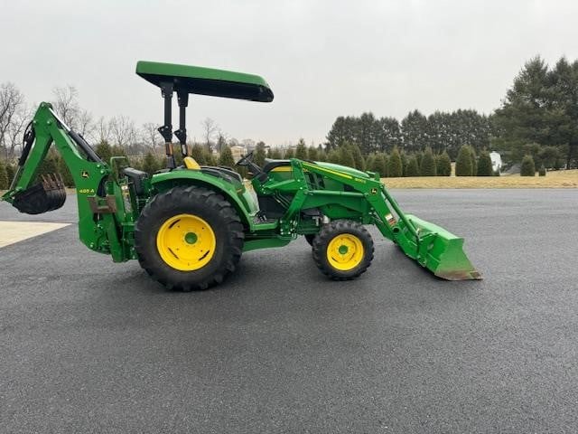 (12811) John Deere 4052M 2020