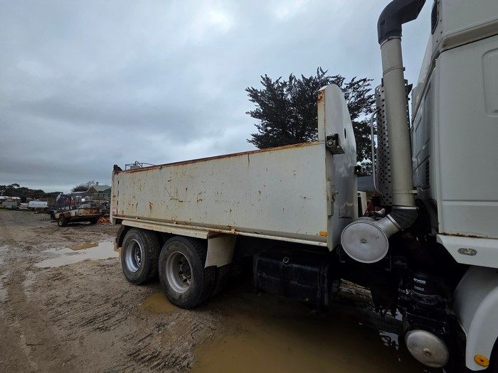 (12995) 1998 Iveco Tipper - Farm-Offroad Use Only - photo 4