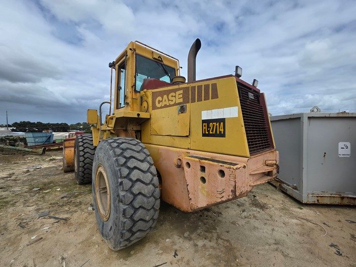 (12998) Case 621ZF Wheeled Loader - photo 8