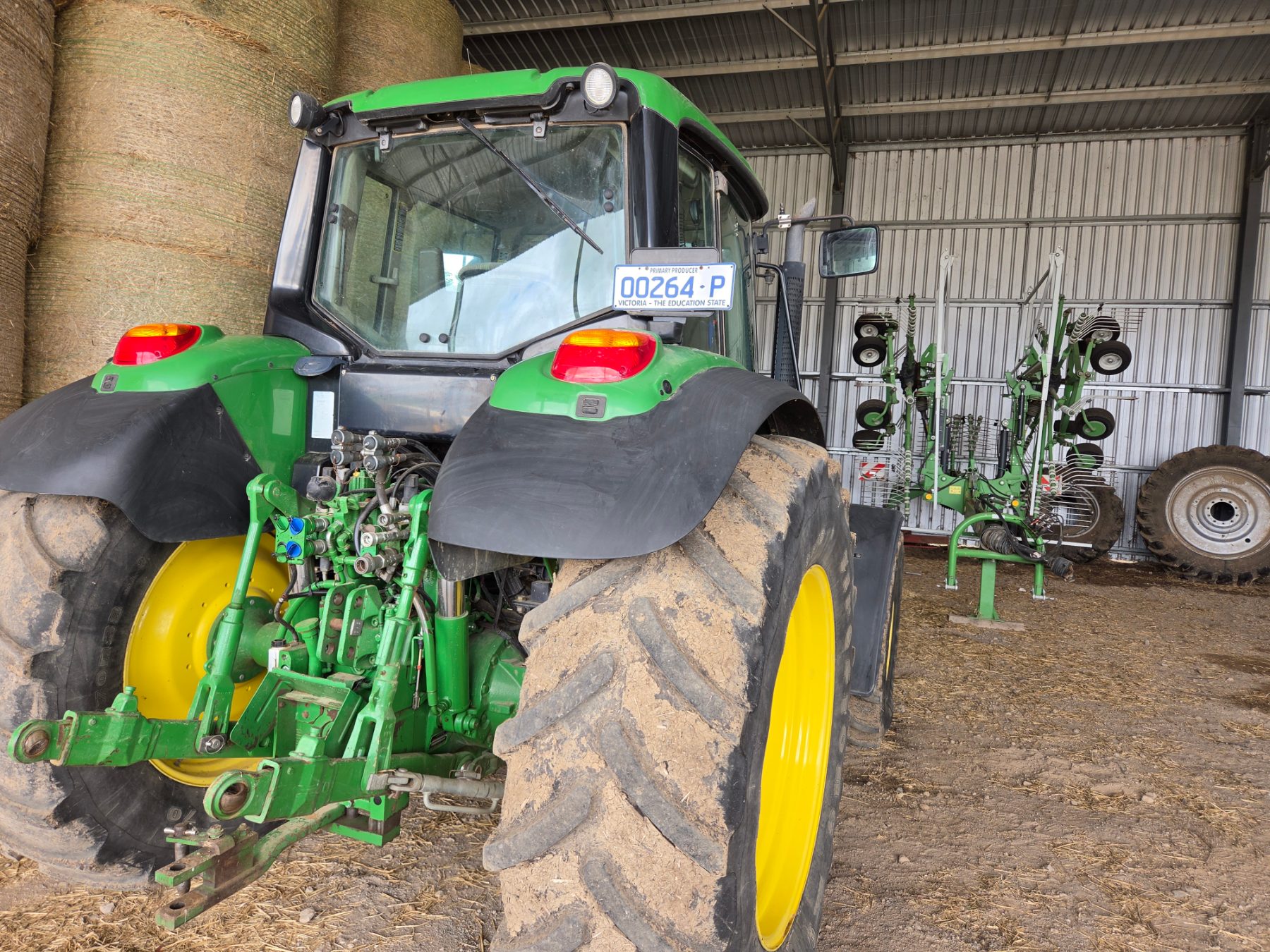 (13008) 2011 John Deere 6630 FWA Tractor - photo 5