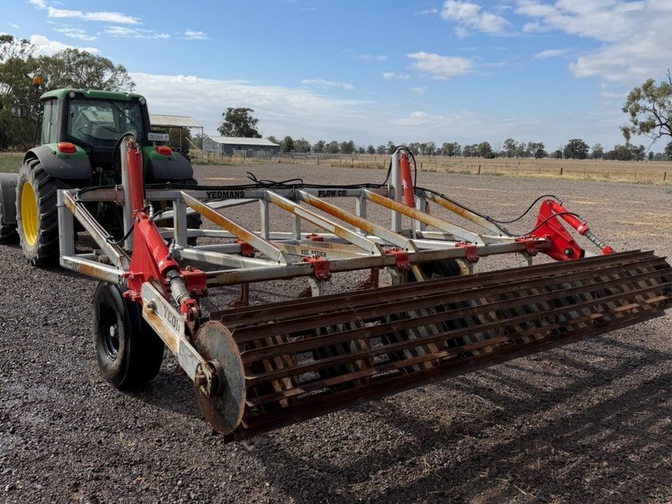 (13015) 9 Tyne Yeomans T74 Trailing Ripper with Crumble Roller 4.6m