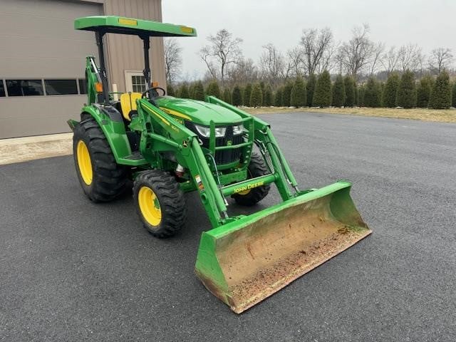 (12811) John Deere 4052M 2020 - photo 2