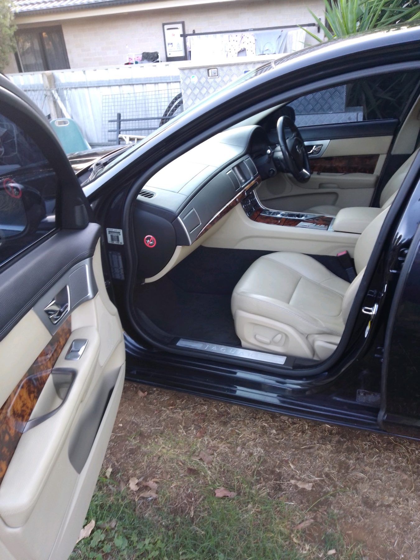 (12984) 2011 Jaguar XF 3.0 V6 Diesel - photo 5