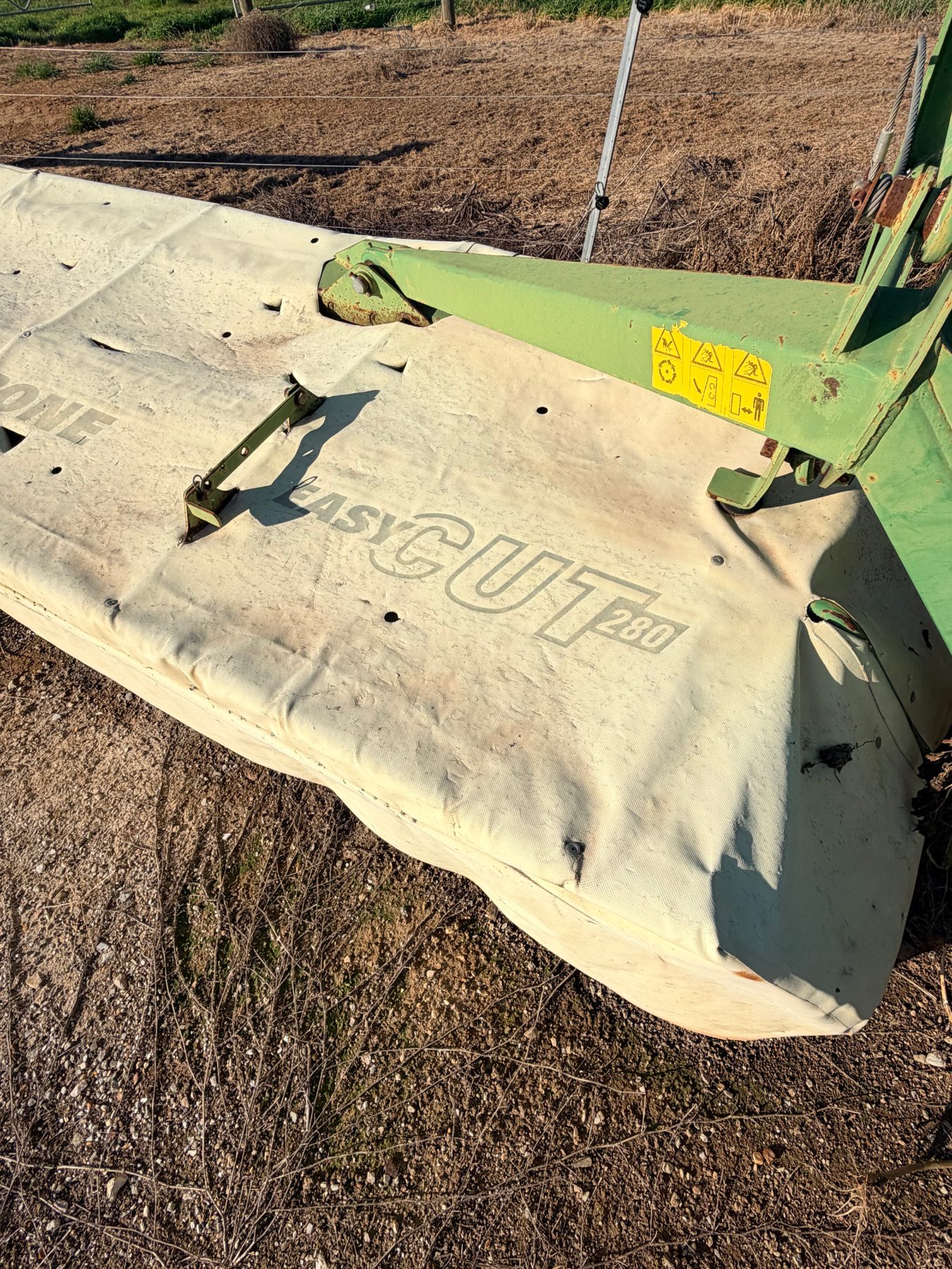 (13048) 2.8m Krone Ezy cut linkage mower - photo 2