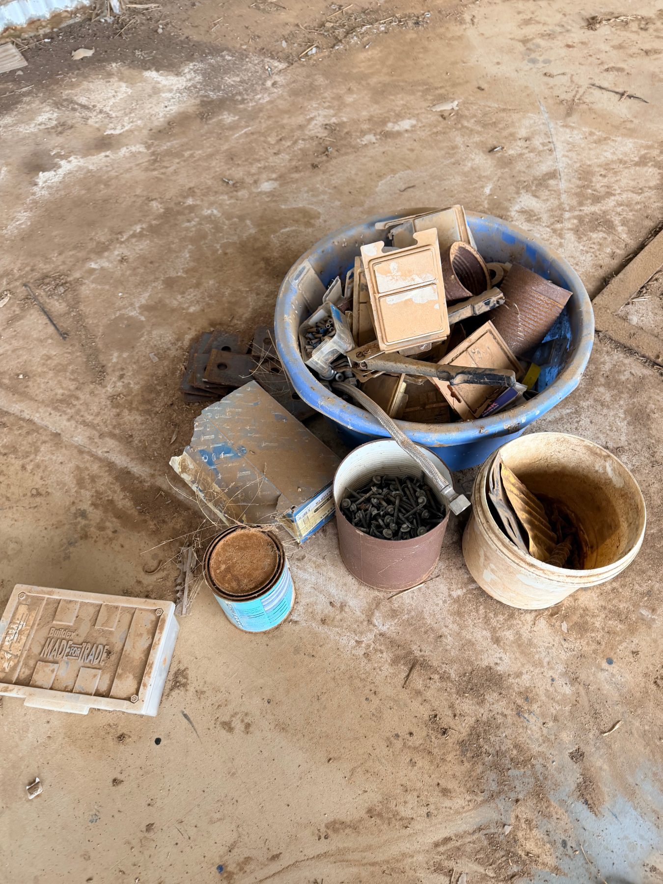(13183) Tub full of assorted nuts, bolts, screws, rivets etc.