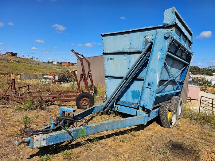 (12985) Gondola Side Tip Bin