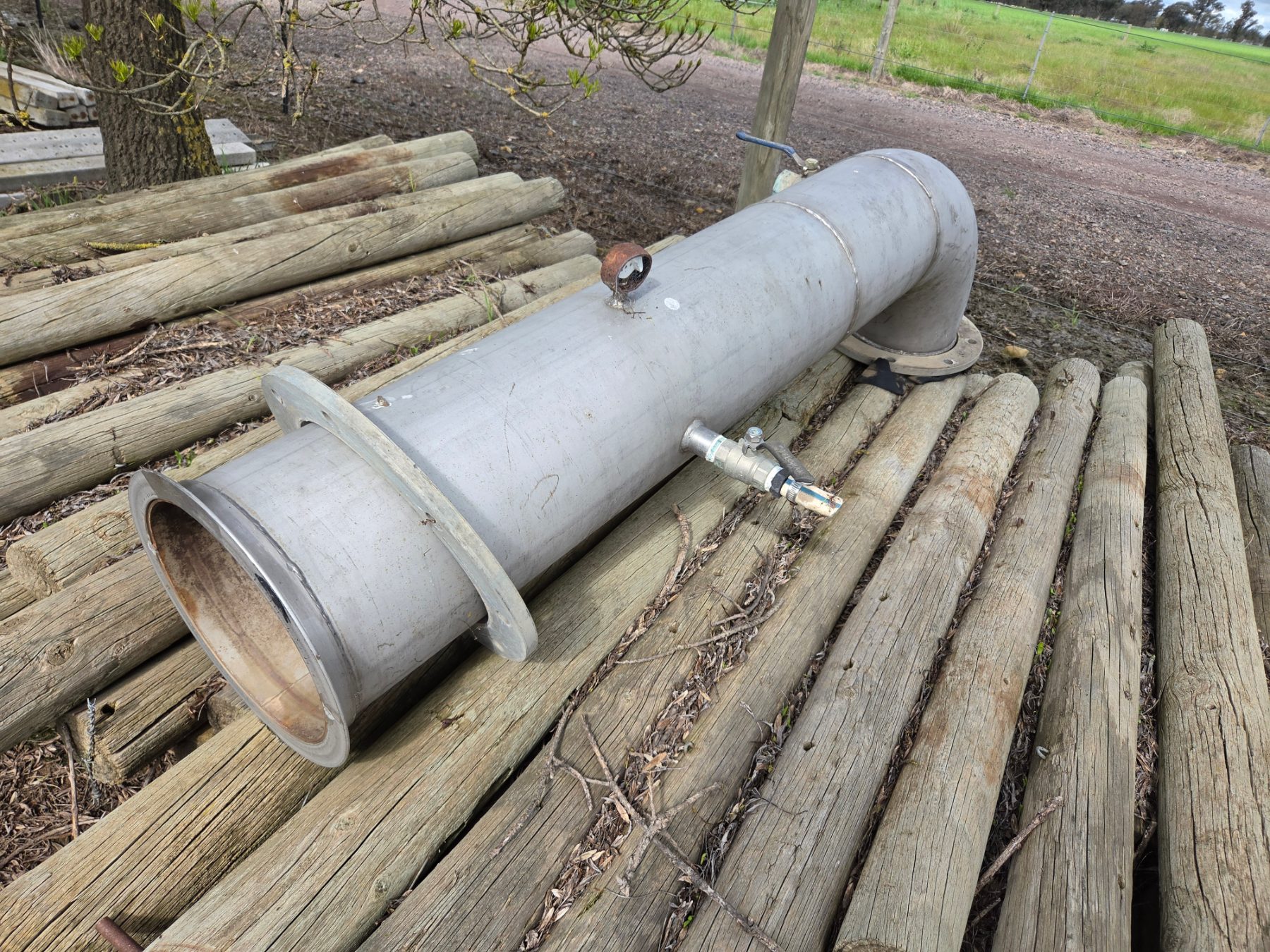 (13239) 265mm Stainless Steel Pump Suction Pipe