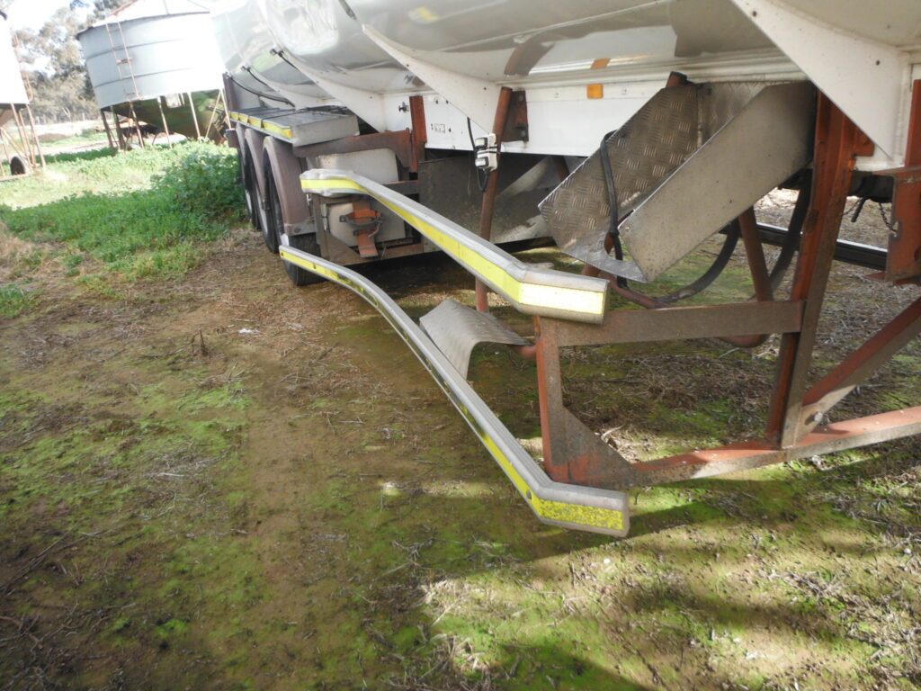 (12966) 2016 Marshall Lethlean Tri-axle Tanker - photo 9